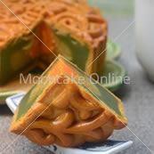 光辉翠月 Imperial Jade Mooncake with 1 Yolk